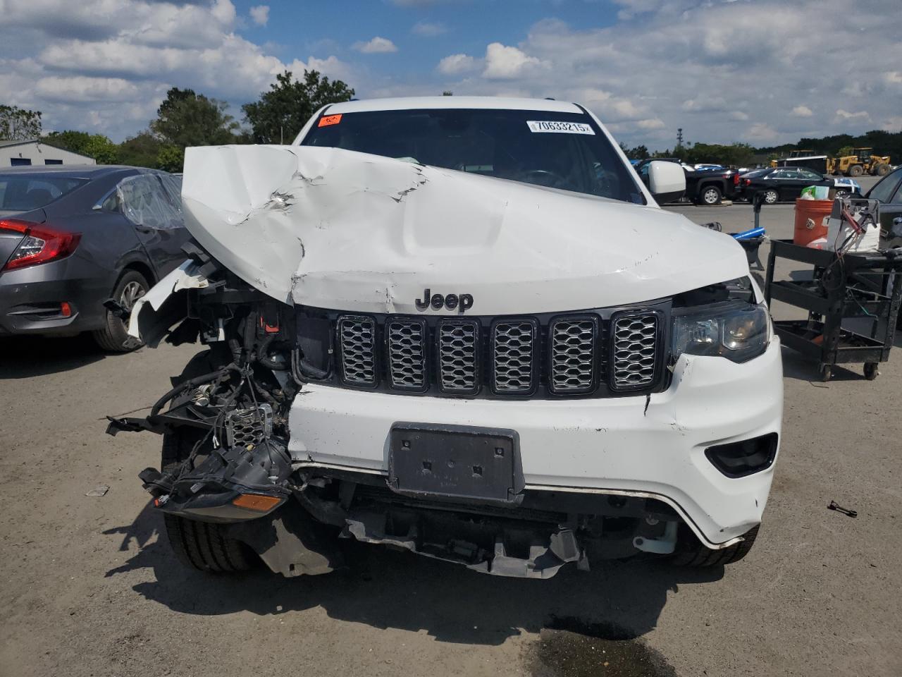 2018 JEEP GRAND CHEROKEE LAREDO photo 13
