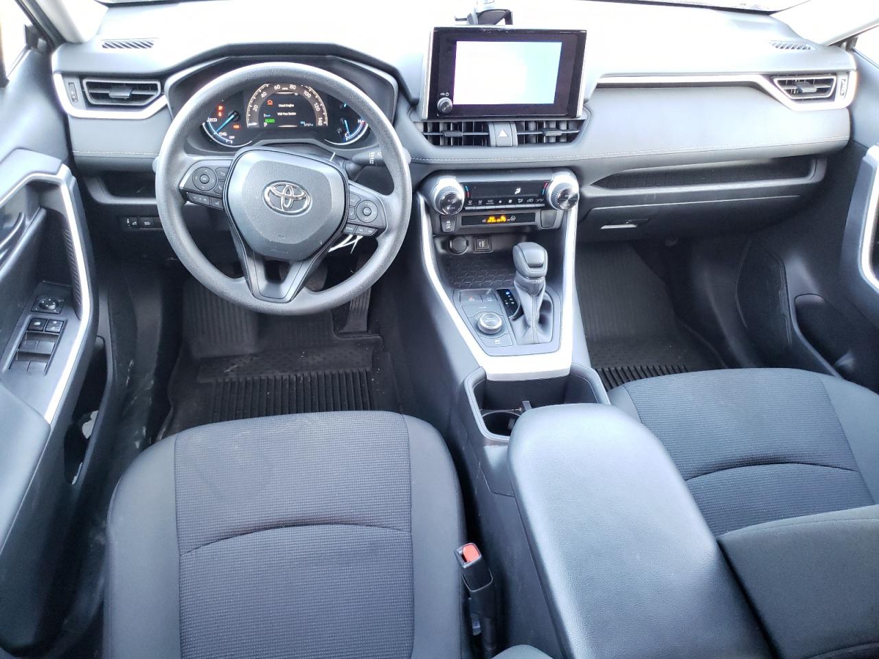 2024 TOYOTA RAV4 LE photo 15