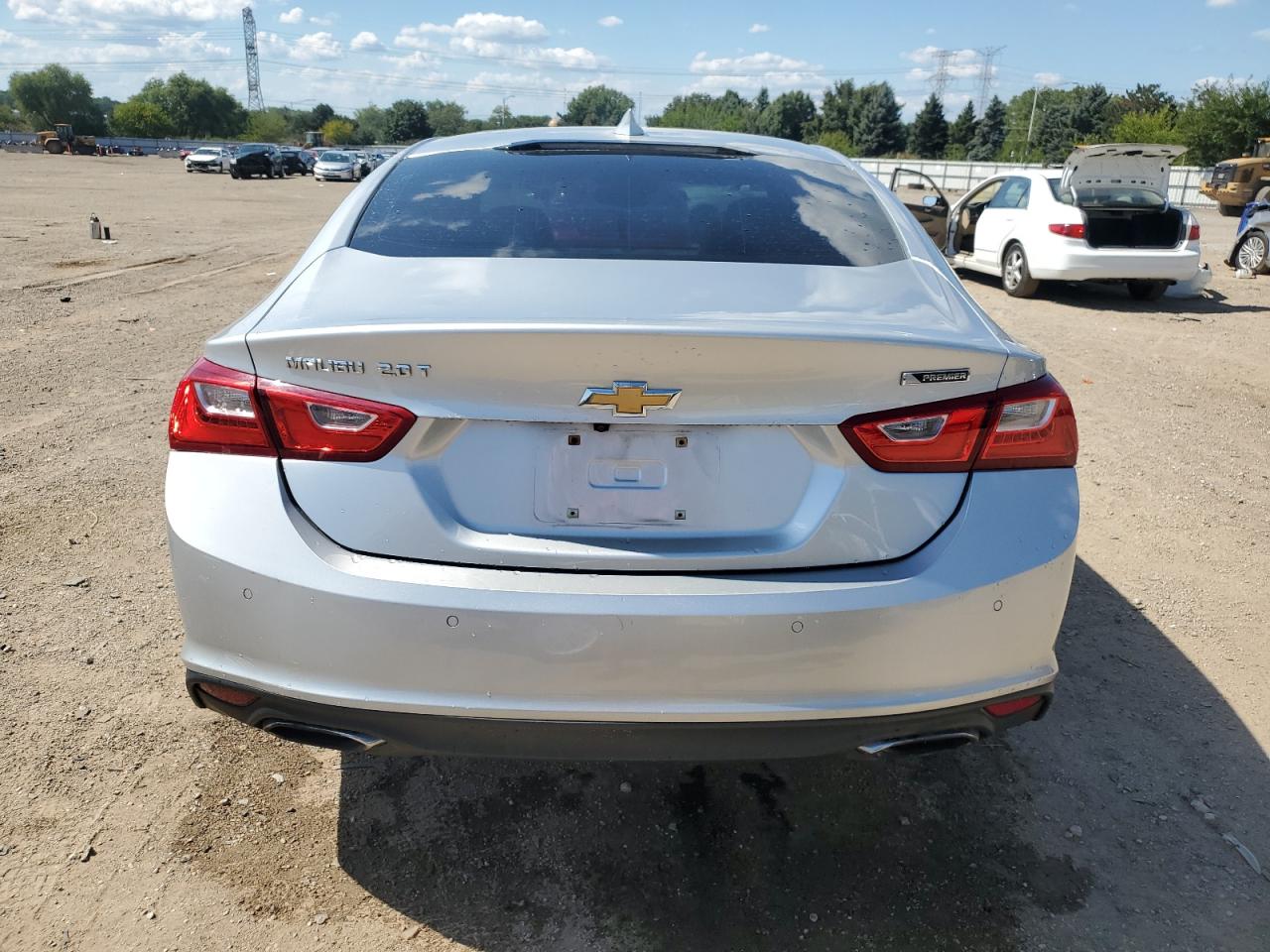 2017 CHEVROLET MALIBU PREMIER photo 16