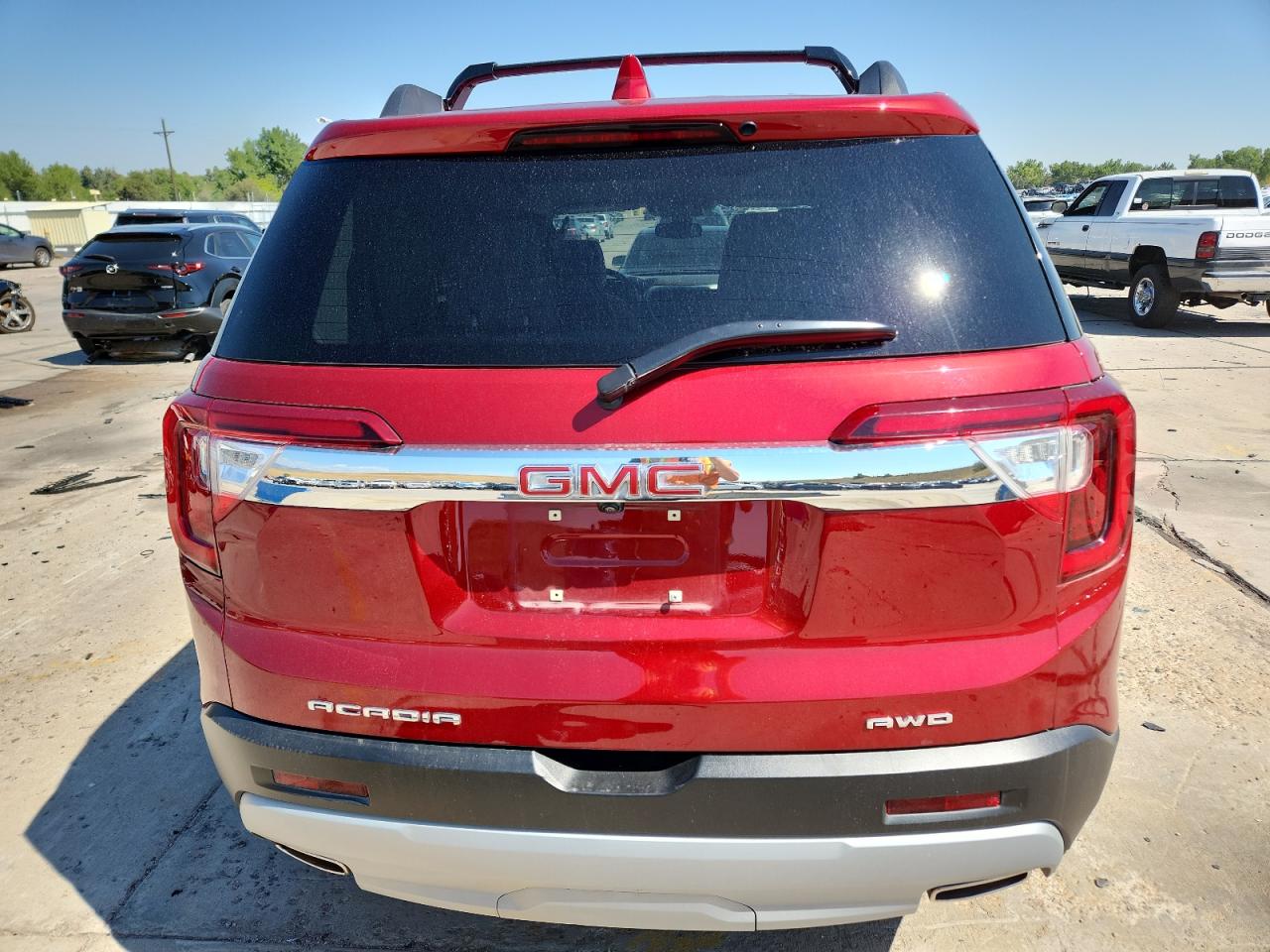 2023 GMC ACADIA SLT photo 6
