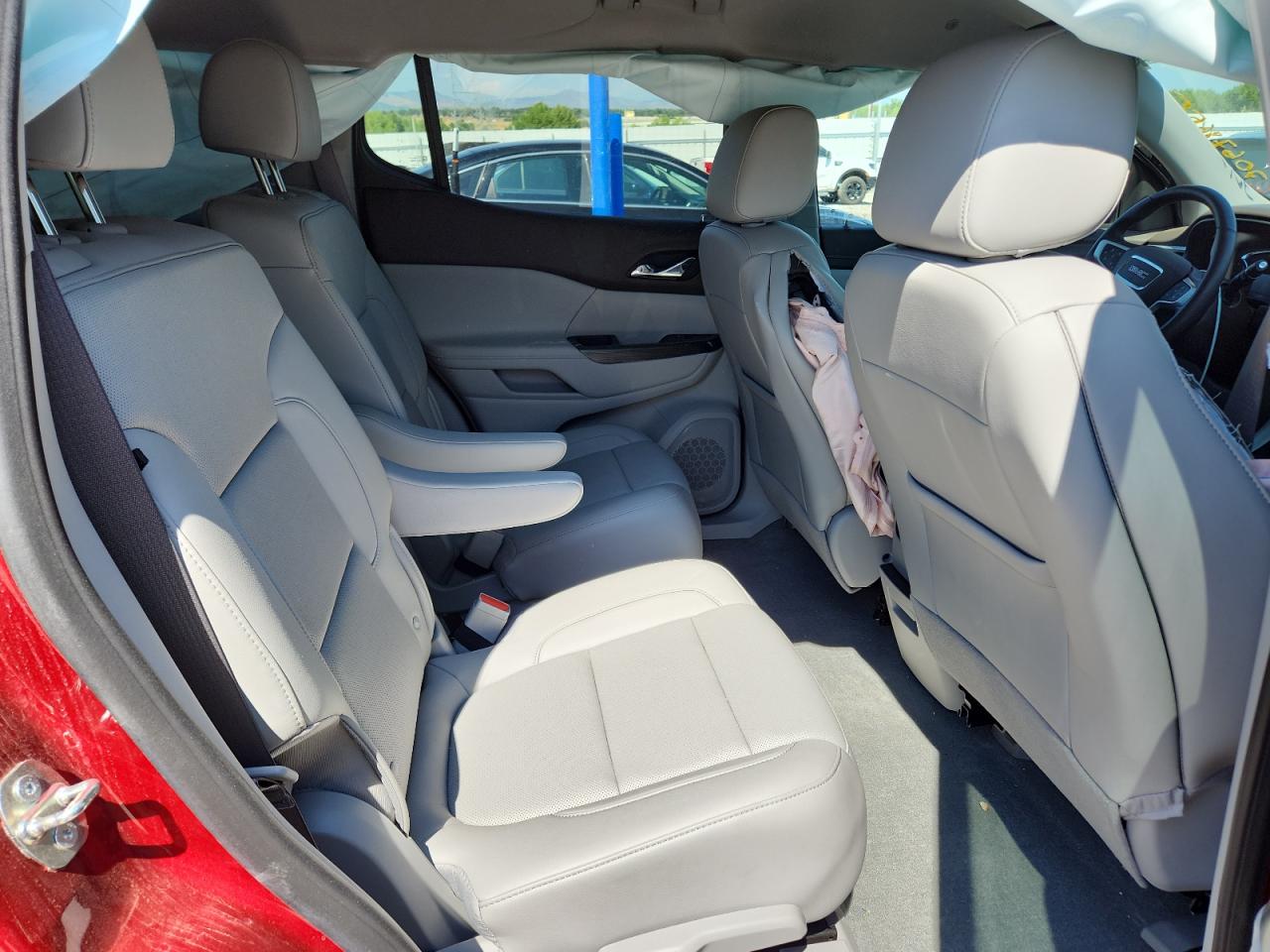 2023 GMC ACADIA SLT photo 11