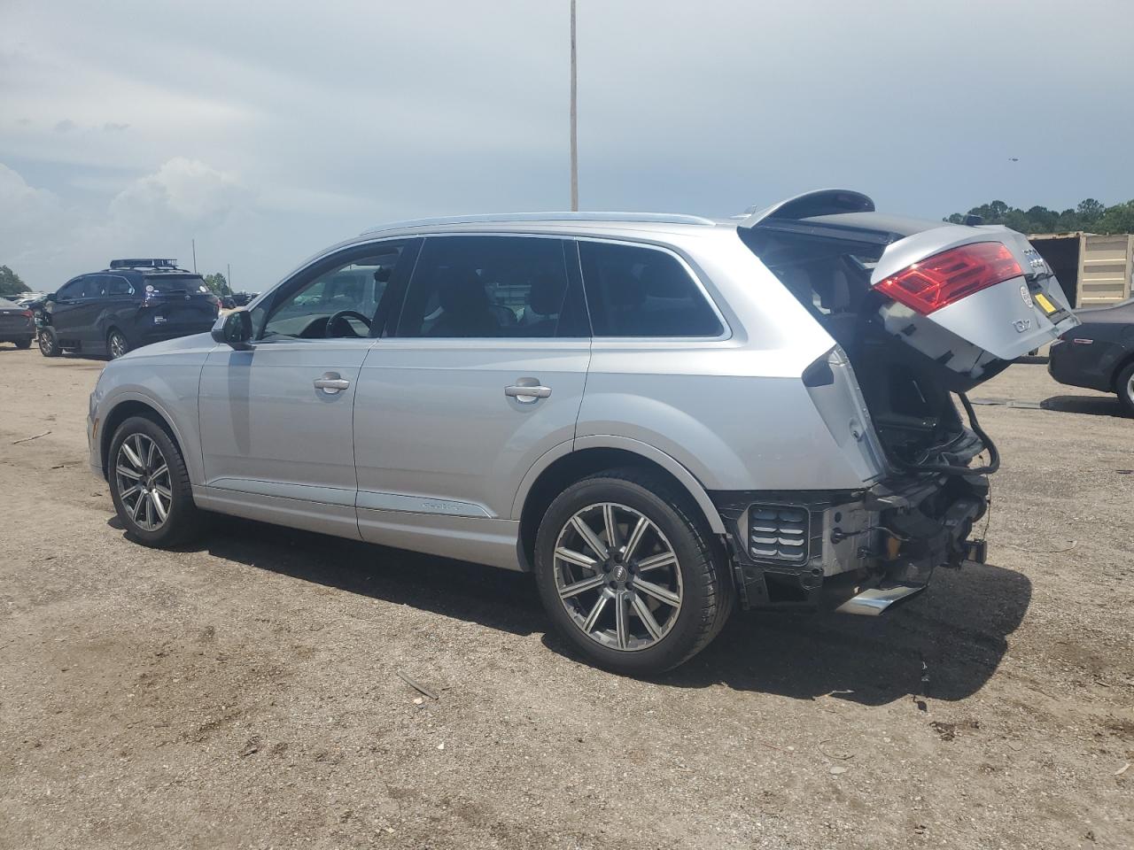 2019 AUDI Q7 PREMIUM PLUS photo 2