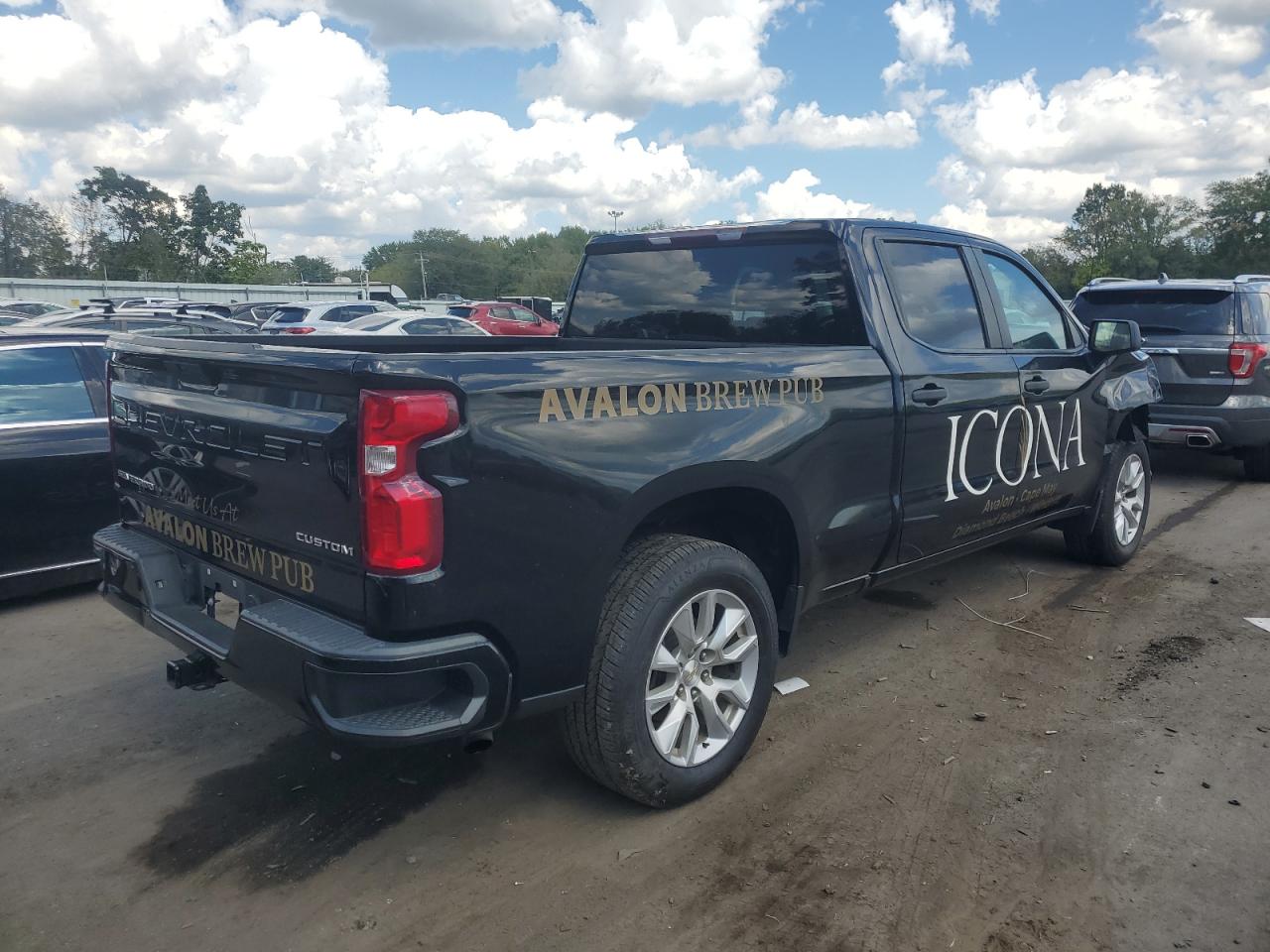 2021 CHEVROLET SILVERADO K1500 CUSTOM photo 5