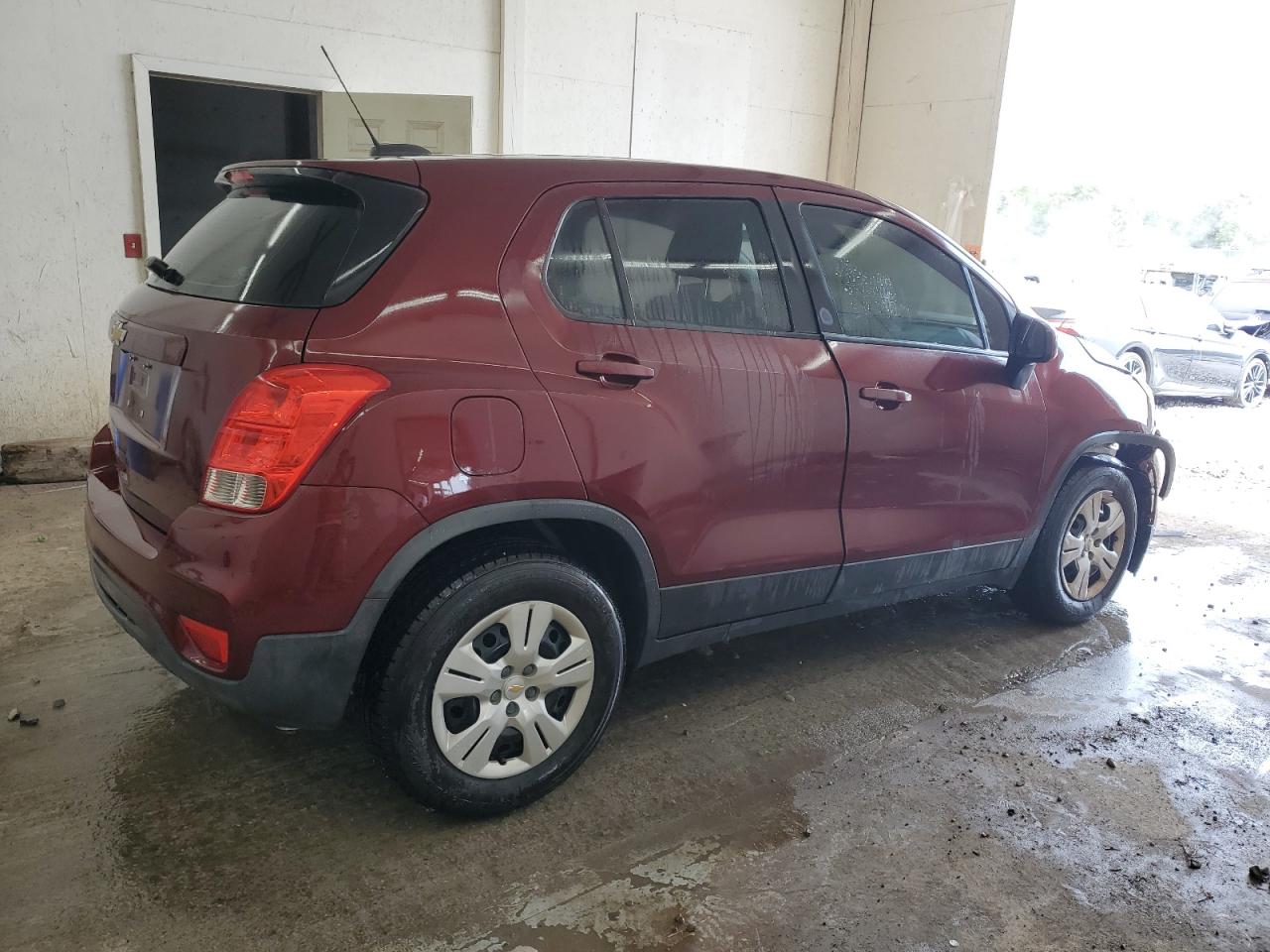 2017 CHEVROLET TRAX LS photo 5