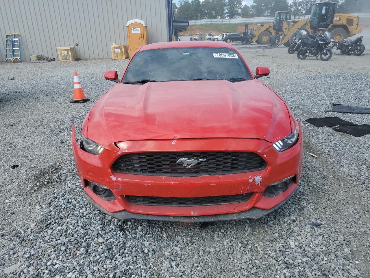 2016 FORD MUSTANG photo 9