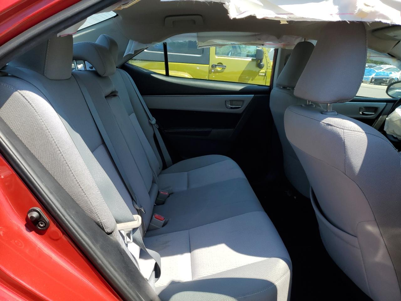 2015 TOYOTA COROLLA photo 19