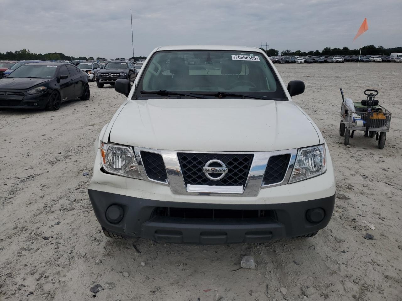 2019 NISSAN FRONTIER S photo 5