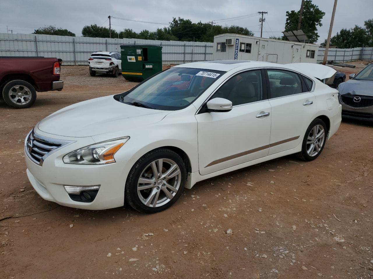 2015 NISSAN ALTIMA