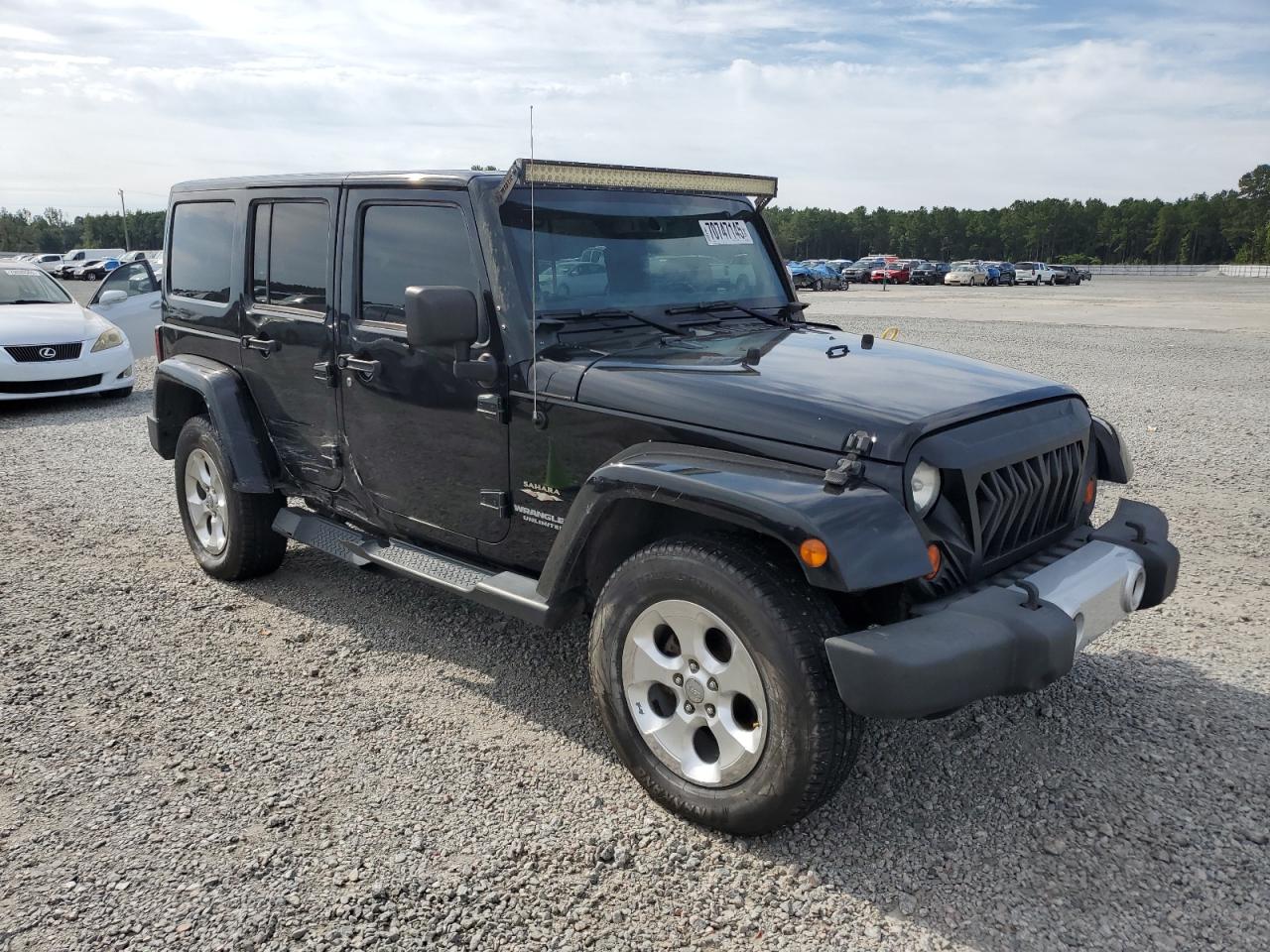2013 JEEP WRANGLER UNLIMITED SAHARA photo 13