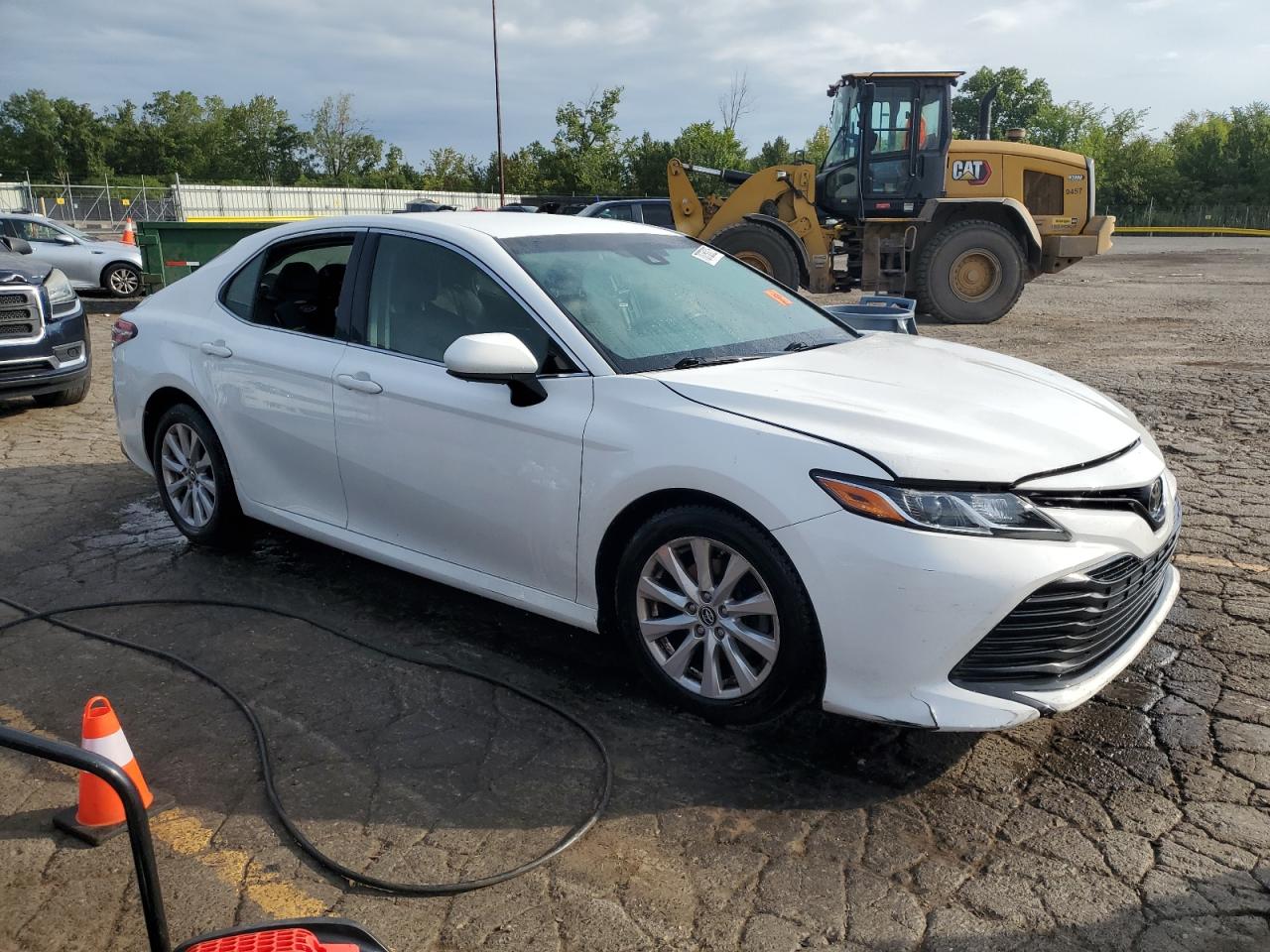 2018 TOYOTA CAMRY LE photo 10