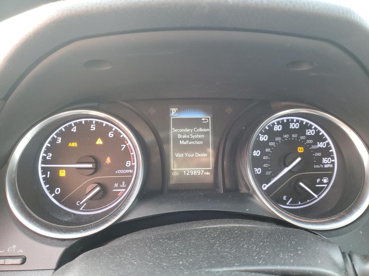 2018 TOYOTA CAMRY LE photo 25