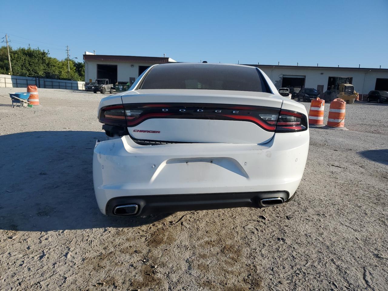 2015 DODGE CHARGER SE photo 16