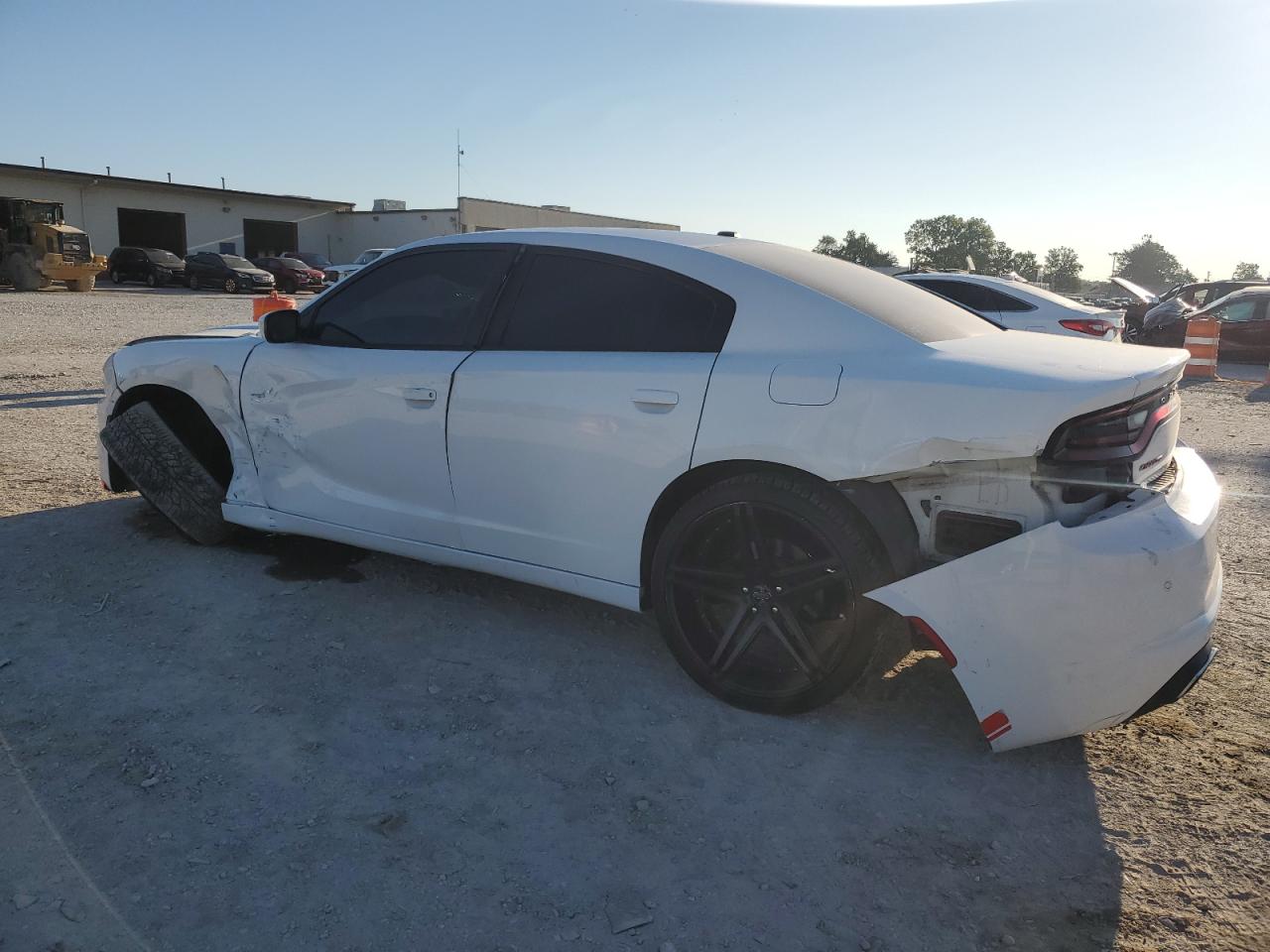 2015 DODGE CHARGER SE photo 4