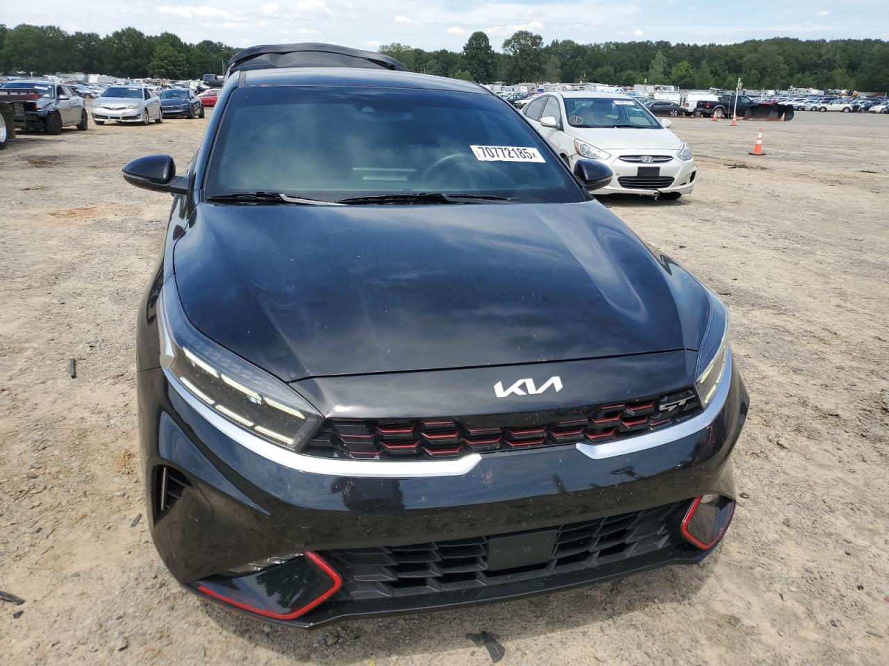 2024 KIA FORTE GT photo 5