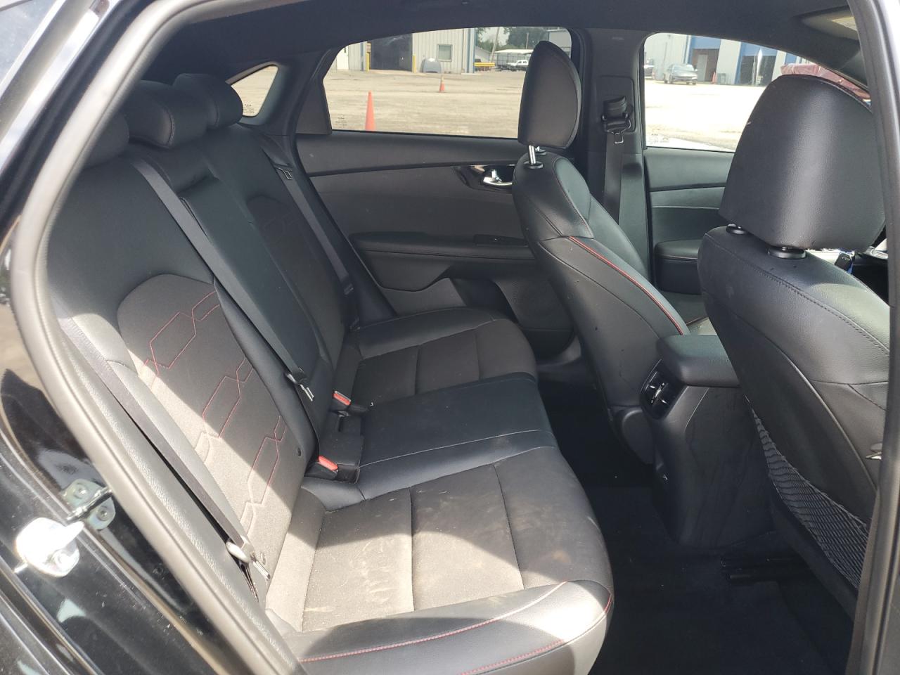 2024 KIA FORTE GT photo 10