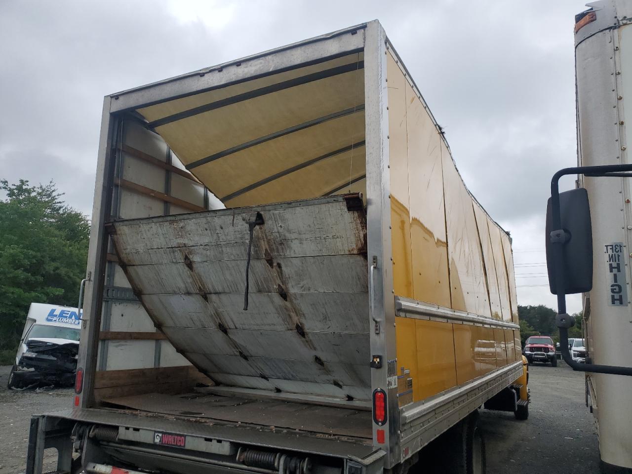 2018 INTERNATIONAL 4300 BOX TRUCK photo 7