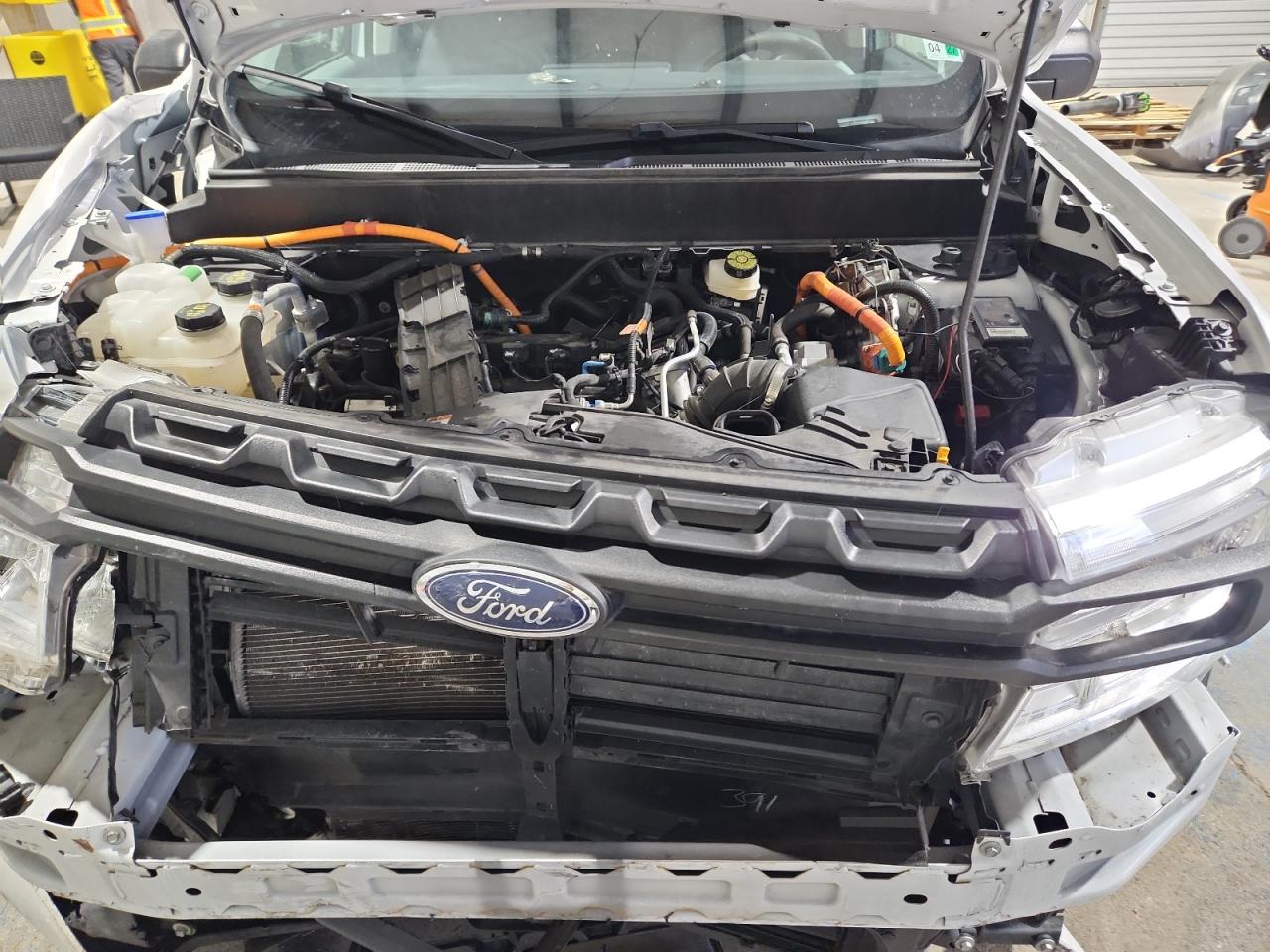2023 FORD MAVERICK XL photo 11