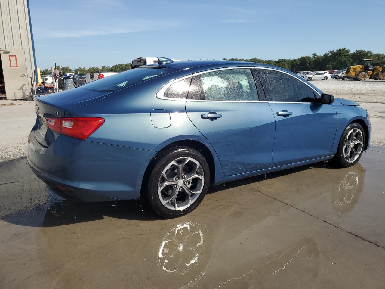 2024 CHEVROLET MALIBU LT photo 5
