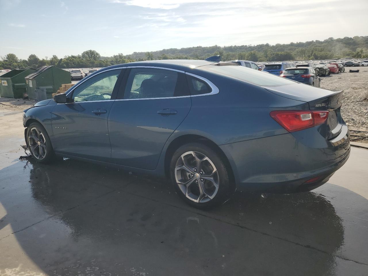2024 CHEVROLET MALIBU LT photo 3