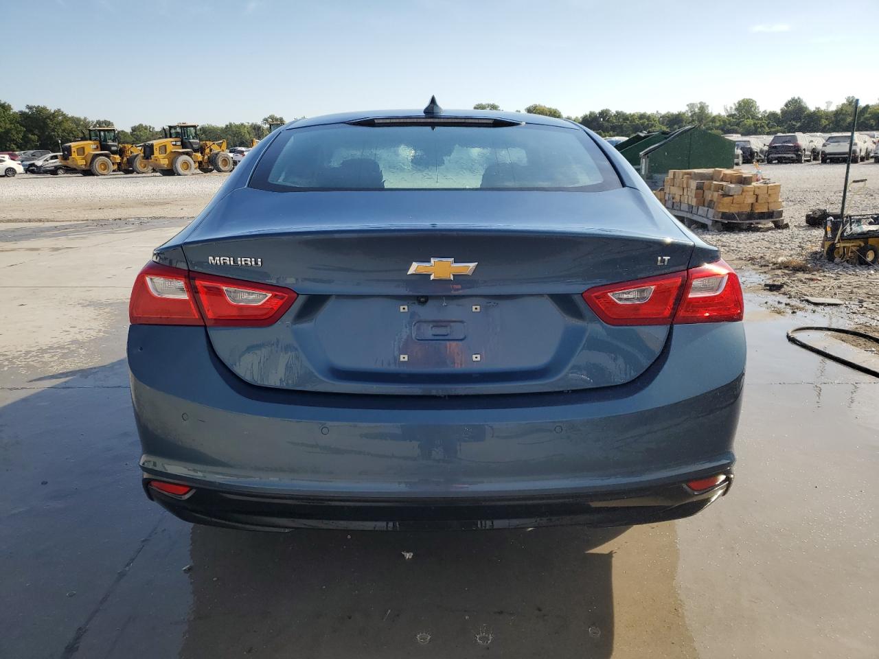 2024 CHEVROLET MALIBU LT photo 11