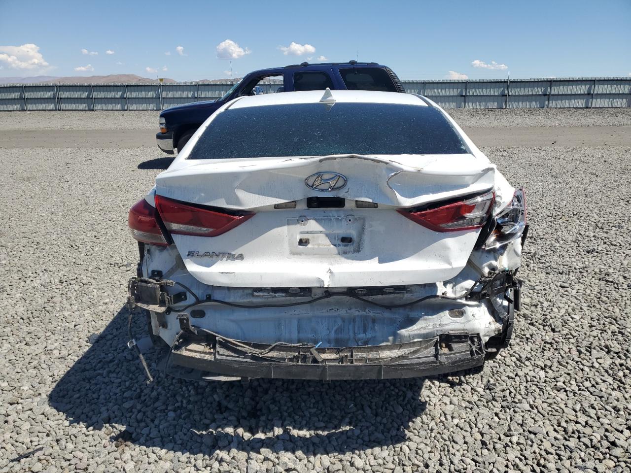 2018 HYUNDAI ELANTRA VALUE EDITION photo 6