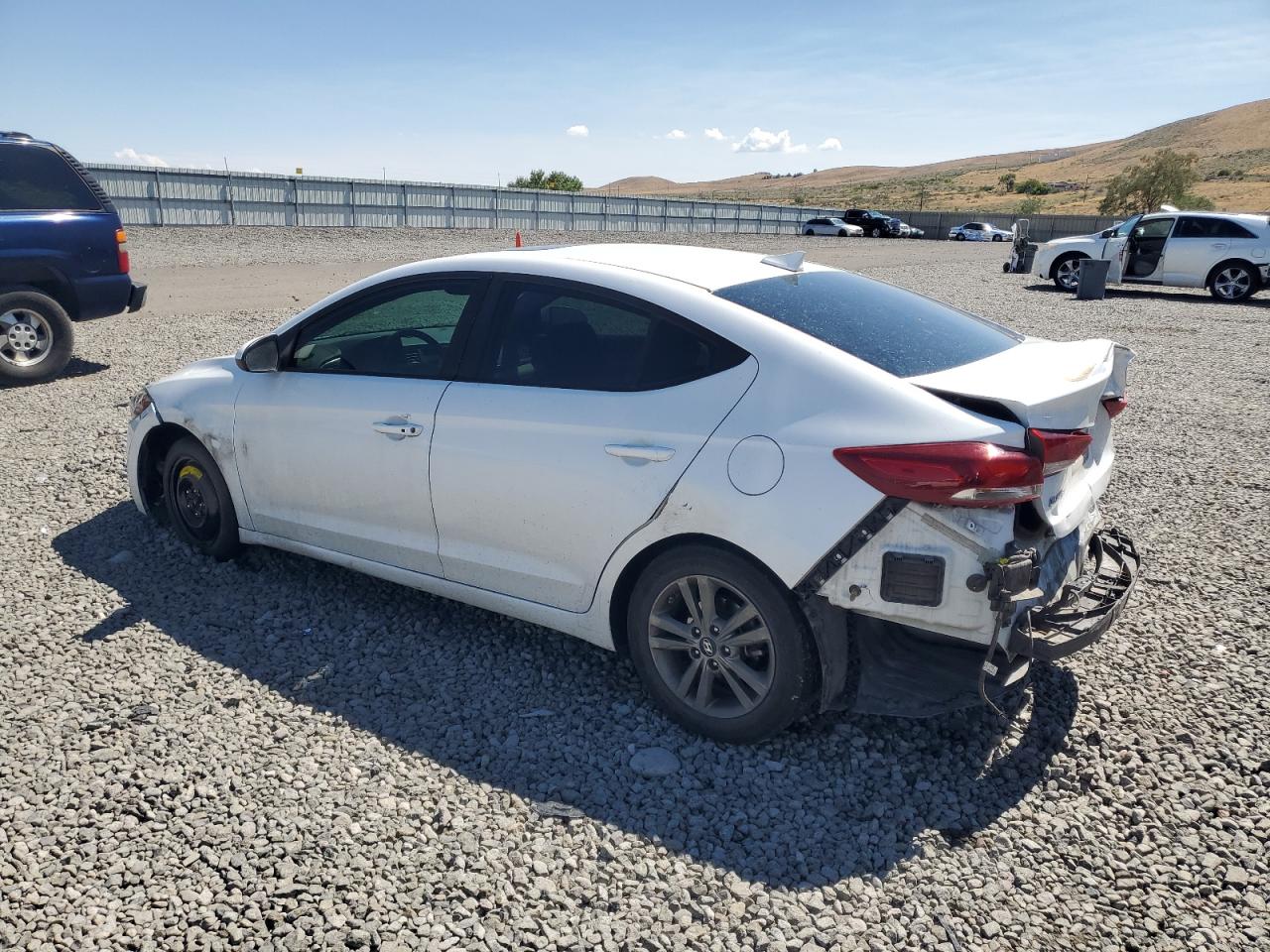 2018 HYUNDAI ELANTRA VALUE EDITION photo 2