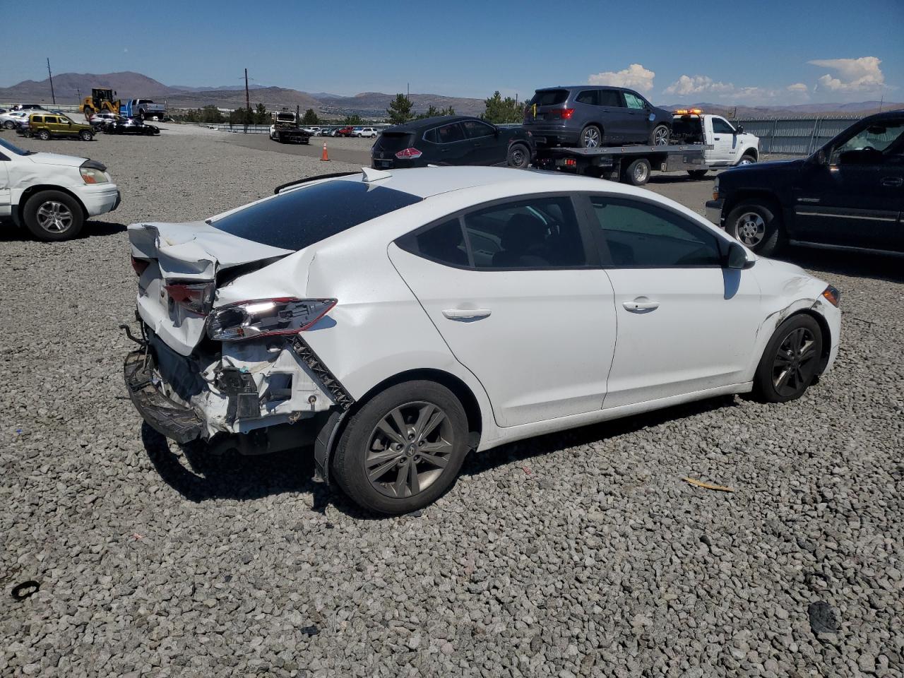 2018 HYUNDAI ELANTRA VALUE EDITION photo 3