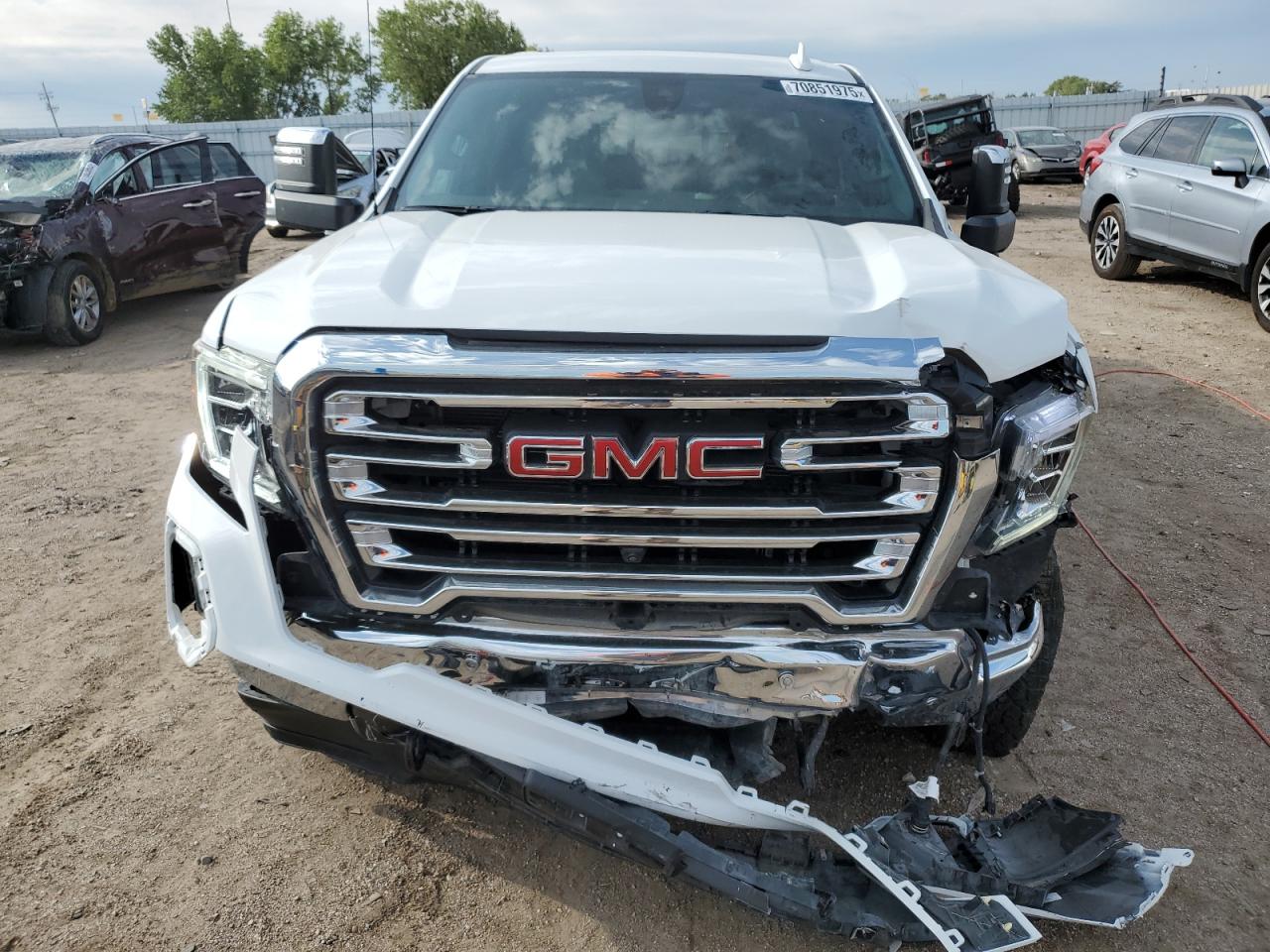 2021 GMC SIERRA K1500 SLT photo 13