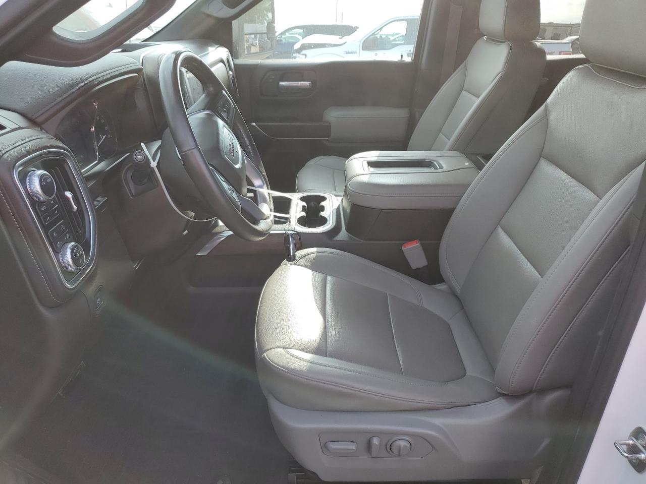 2021 GMC SIERRA K1500 SLT photo 19