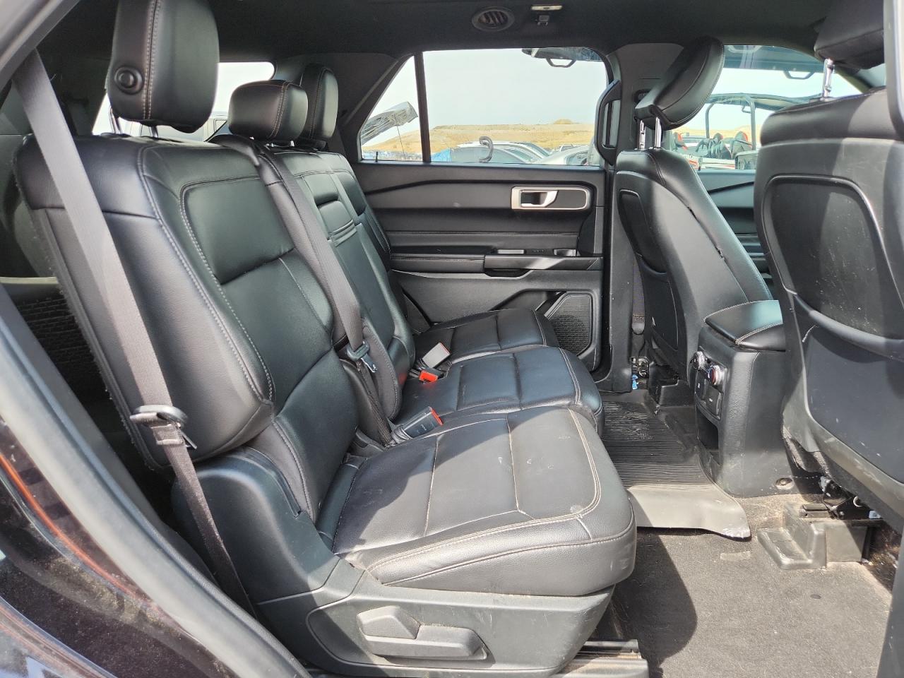 2020 FORD EXPLORER XLT photo 28