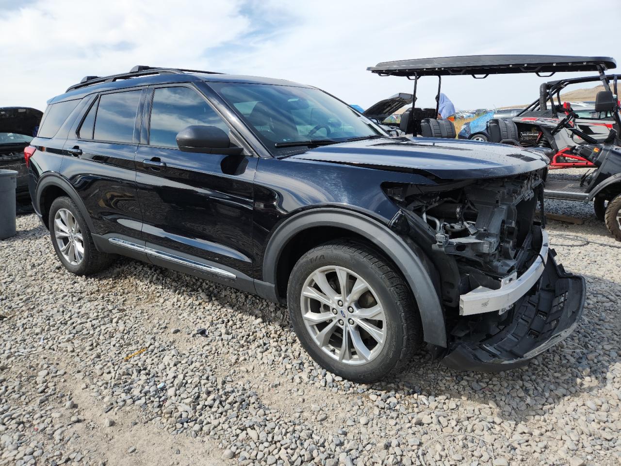 2020 FORD EXPLORER XLT photo 10