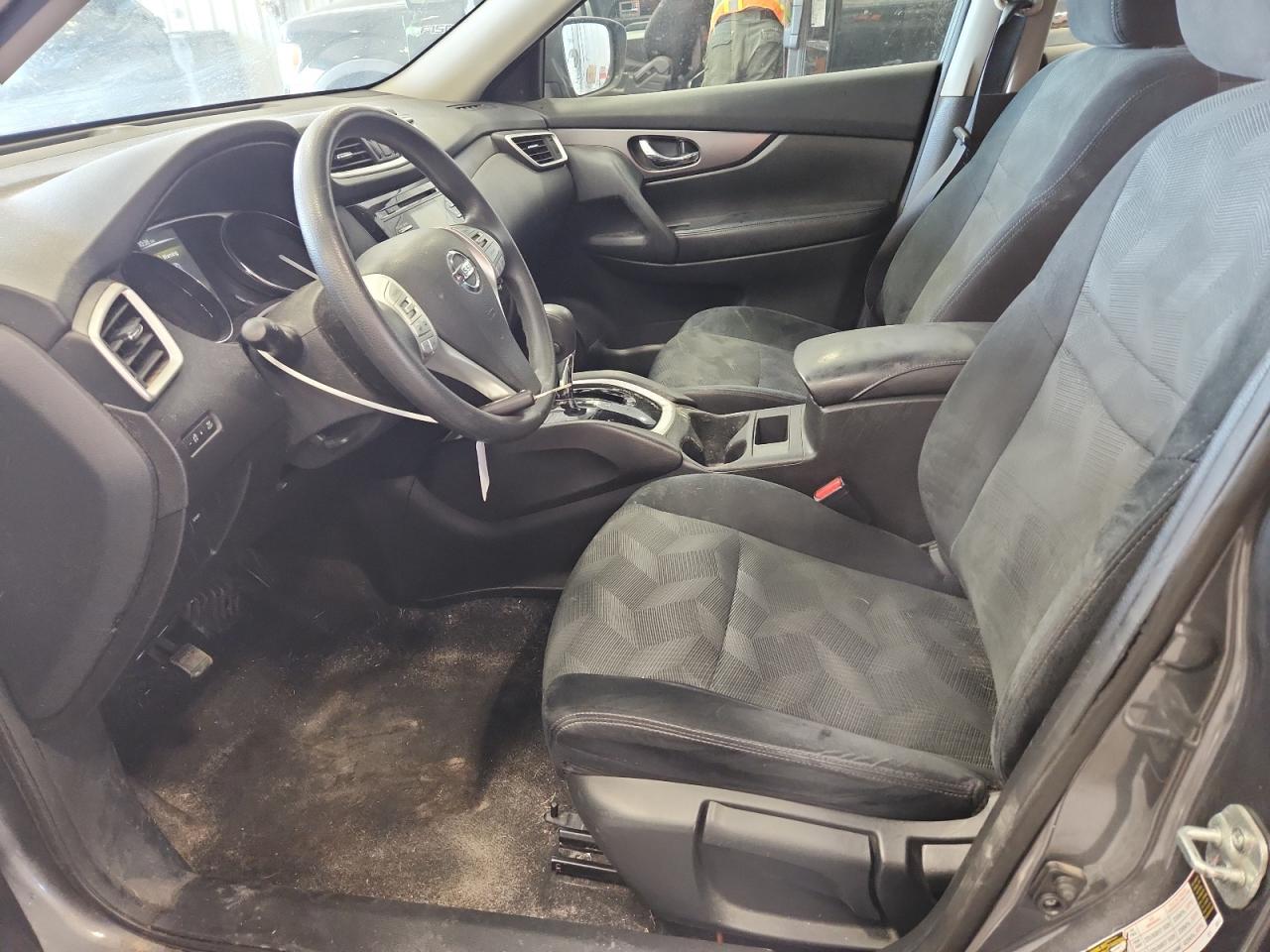 2016 NISSAN ROGUE S photo 13
