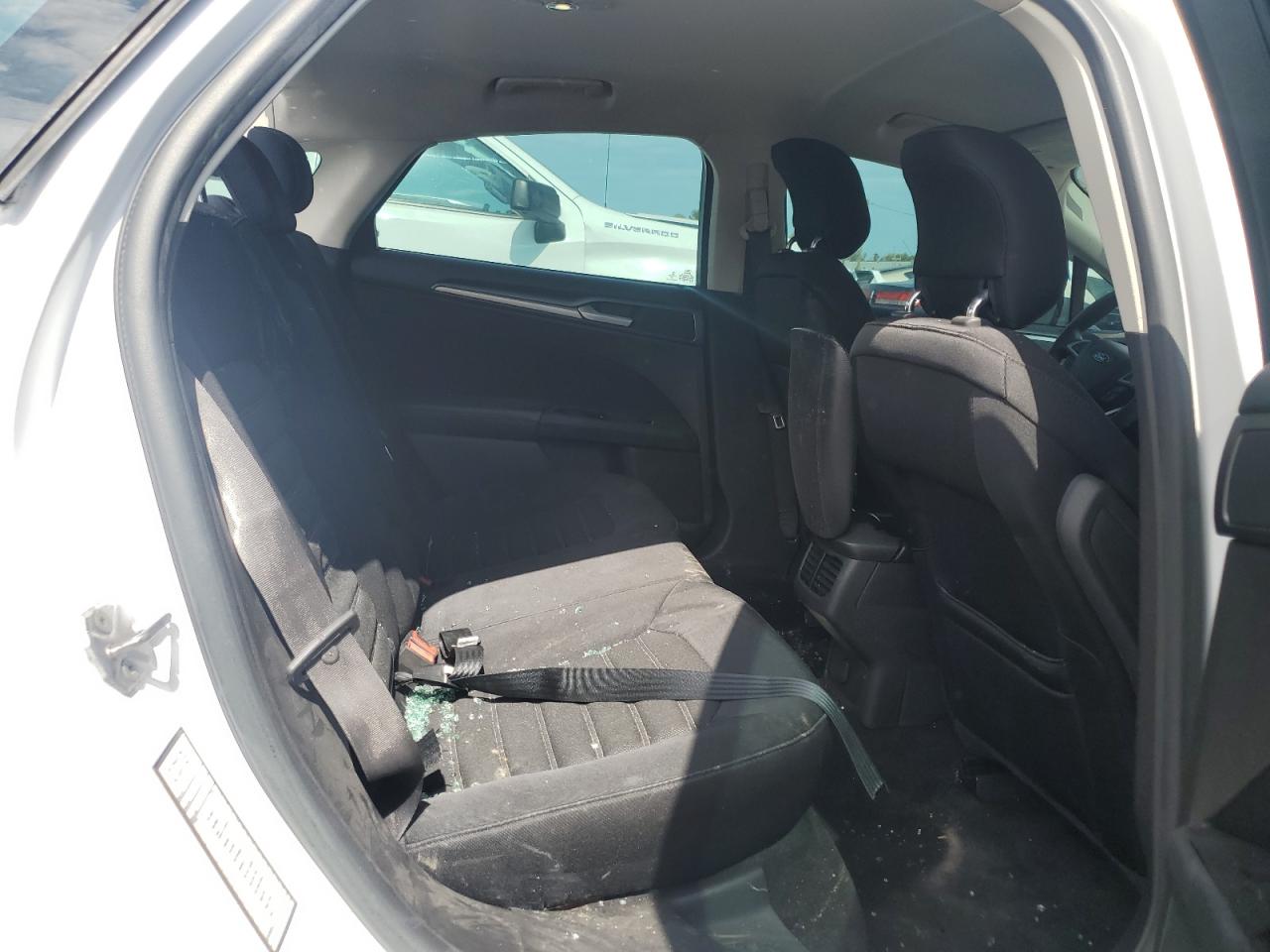 2014 FORD FUSION SE photo 10
