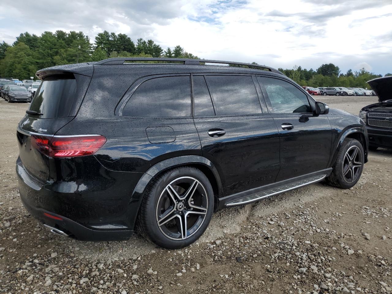 2024 MERCEDES-BENZ GLS 450 4MATIC photo 3