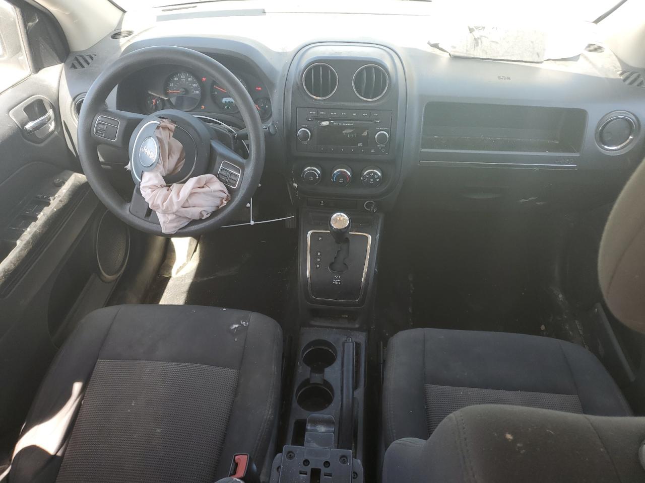 2012 JEEP COMPASS photo 8
