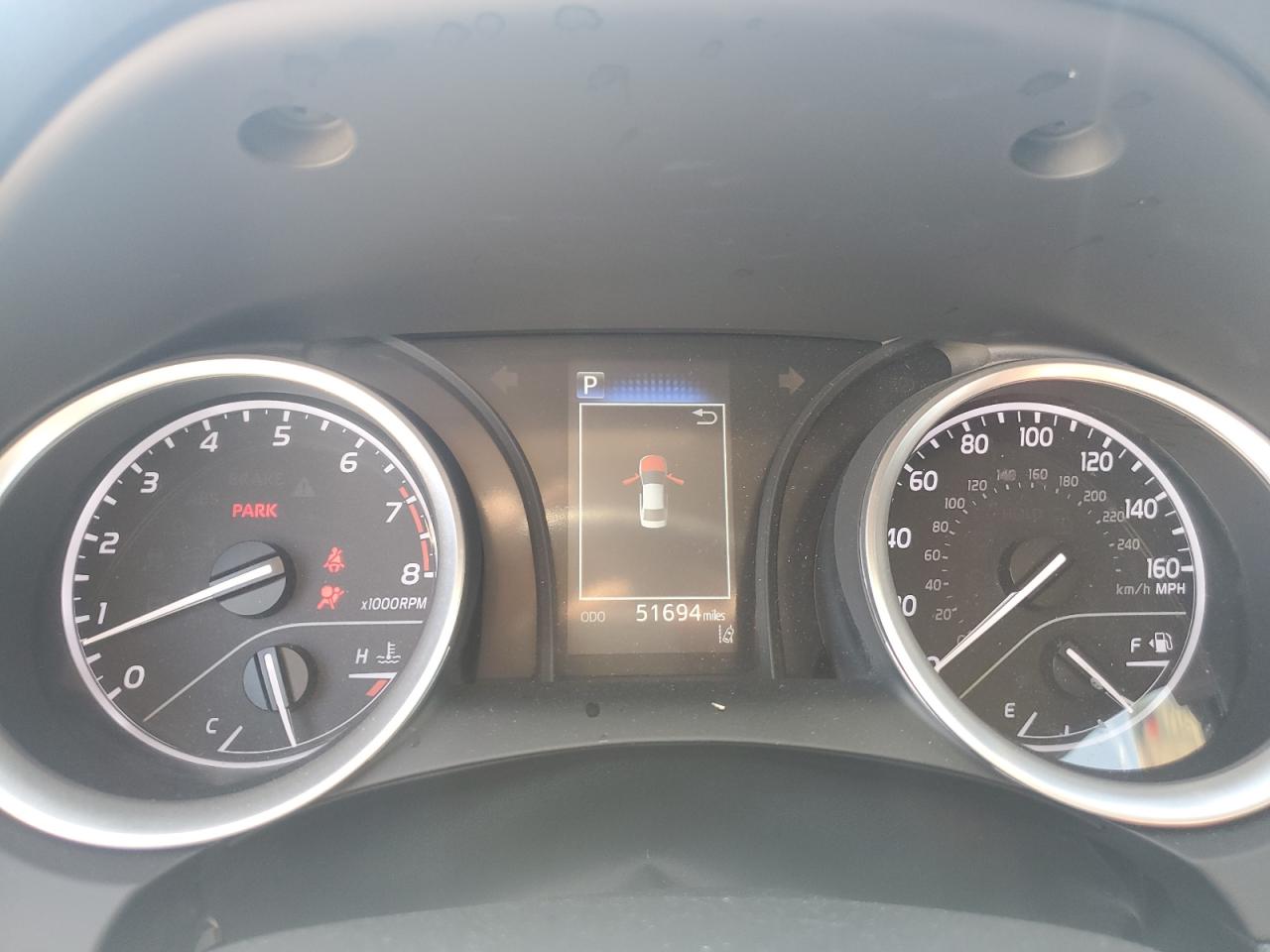 2022 TOYOTA CAMRY LE photo 17