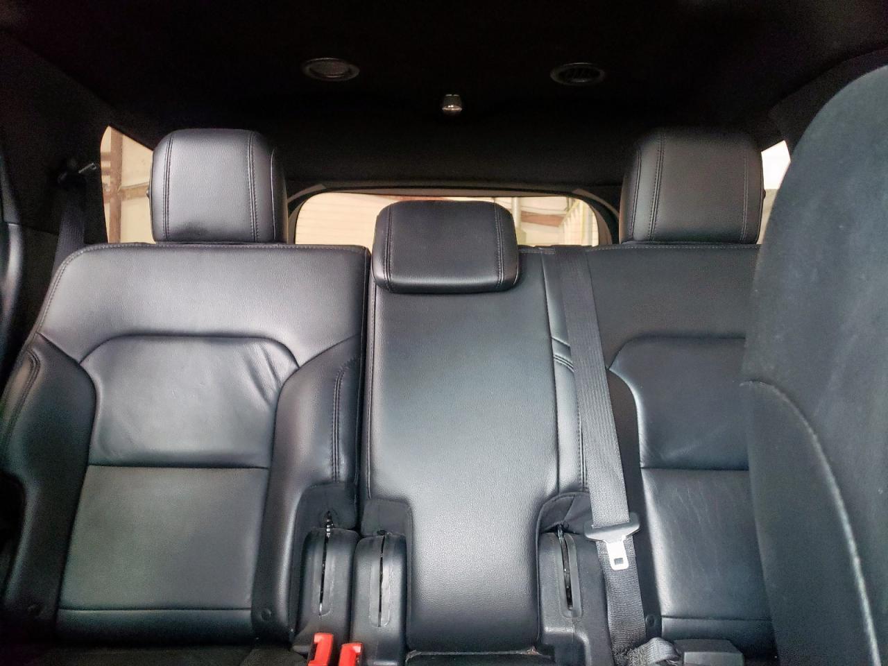 2017 FORD EXPLORER XLT photo 10