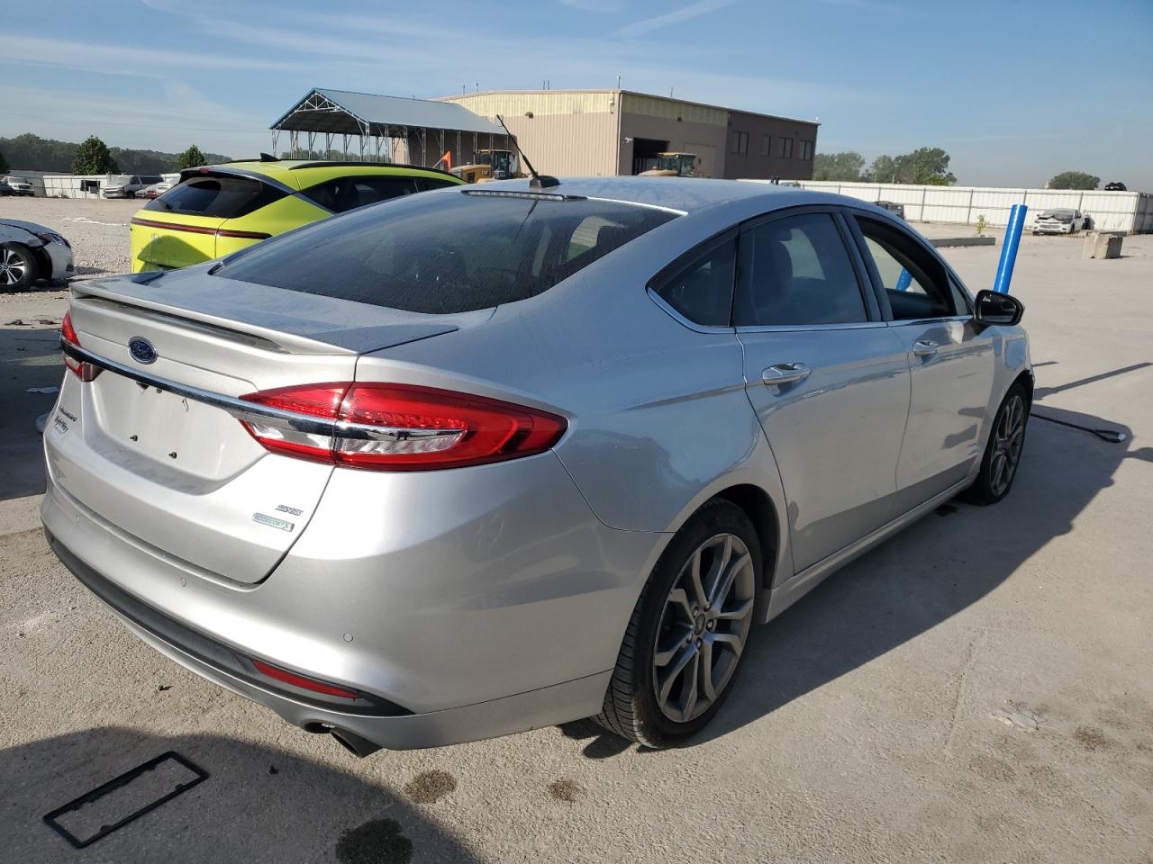 2017 FORD FUSION SE photo 3