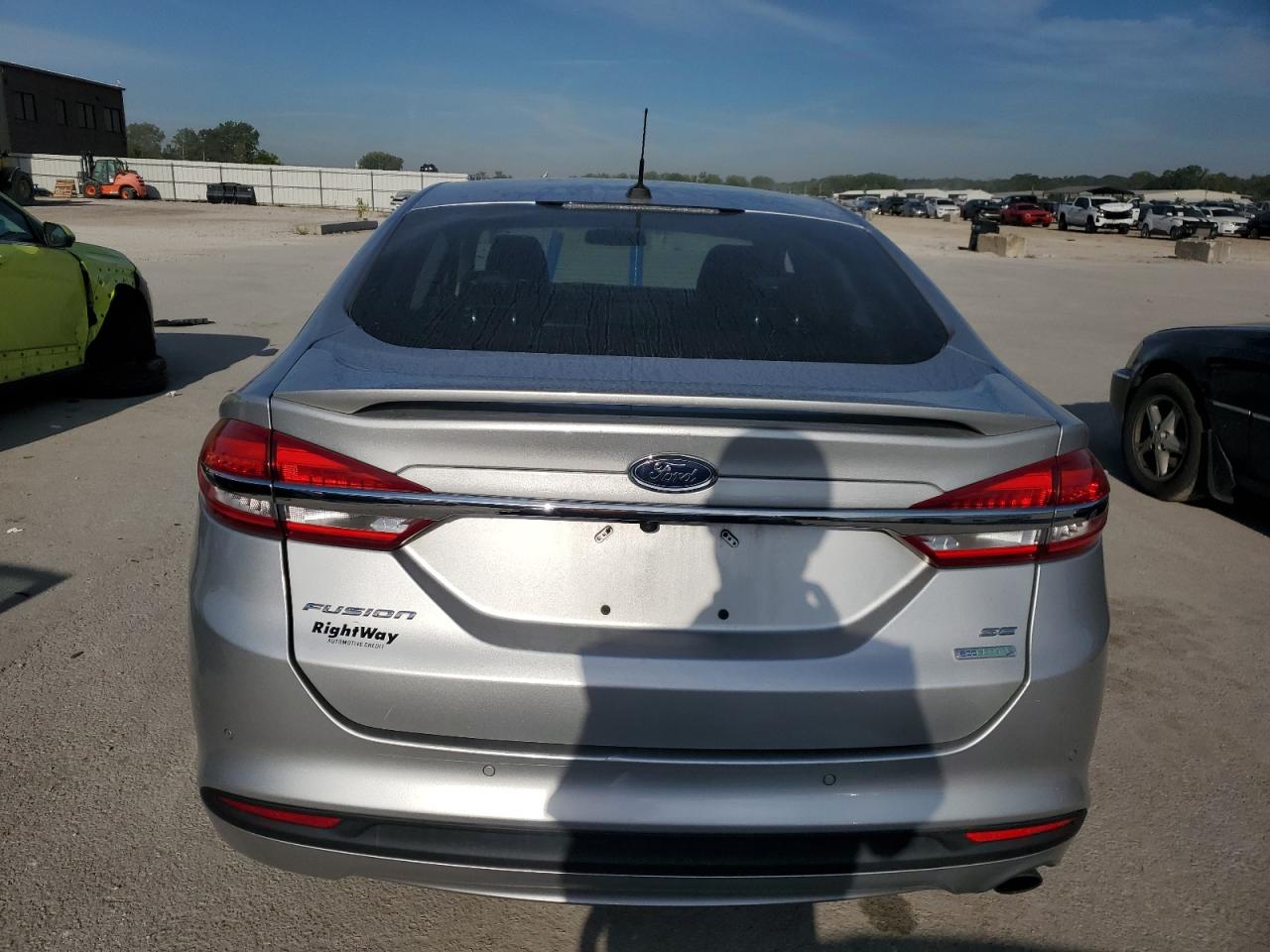 2017 FORD FUSION SE photo 6