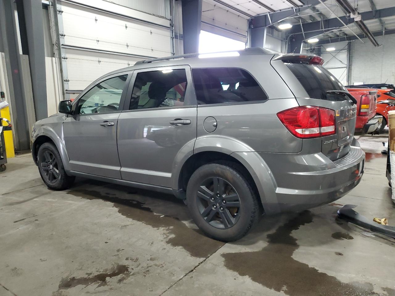 2012 DODGE JOURNEY SE photo 2
