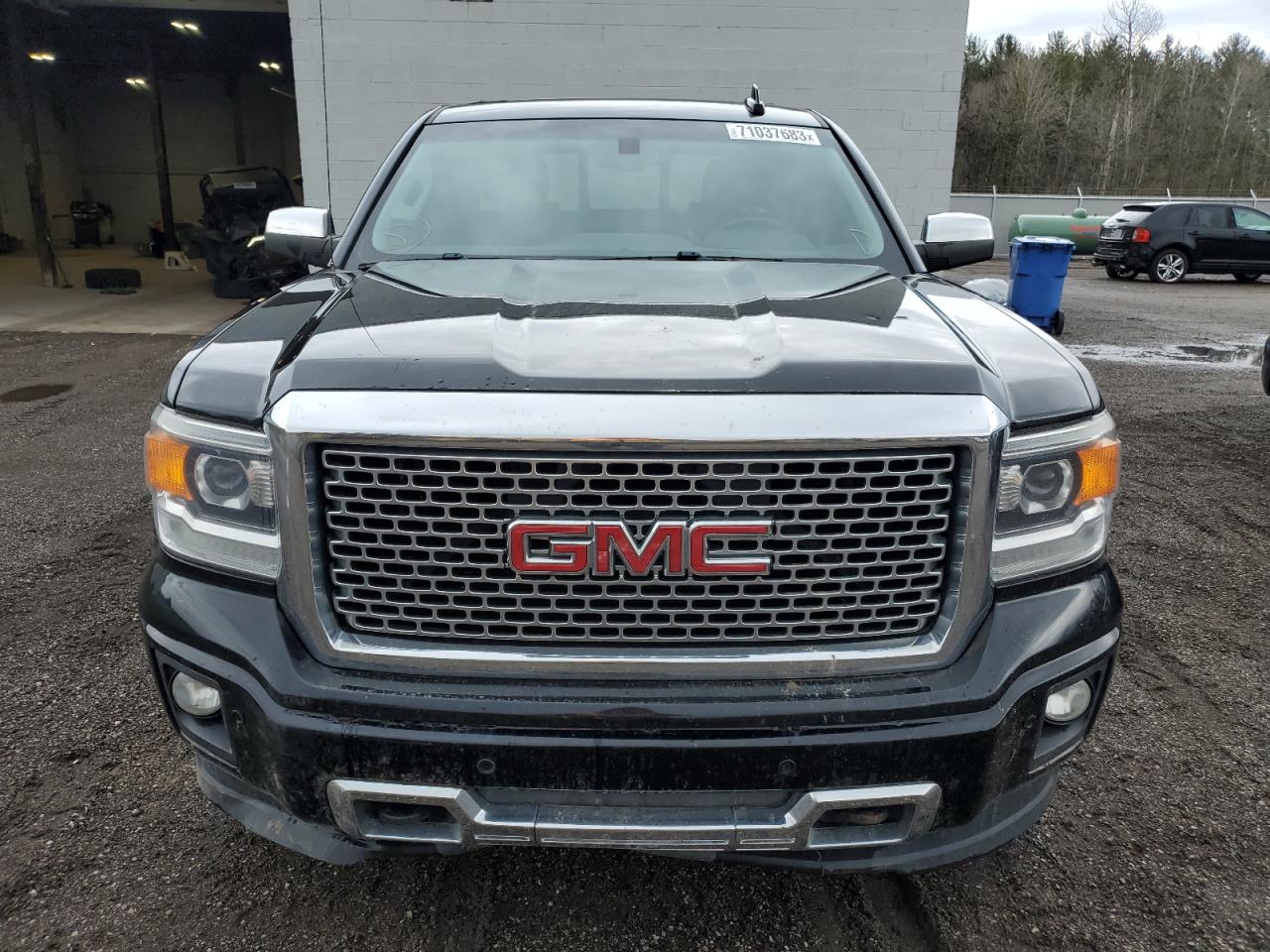 2015 GMC SIERRA K1500 DENALI photo 5