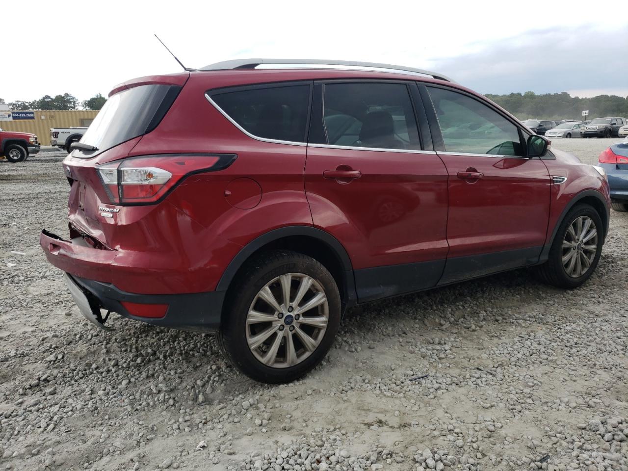 2017 FORD ESCAPE TITANIUM photo 3