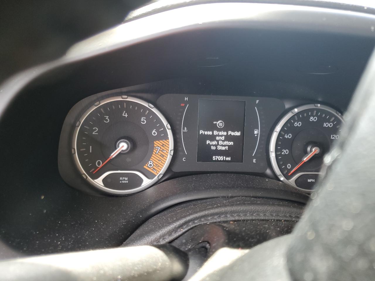 2020 JEEP RENEGADE LATITUDE photo 17