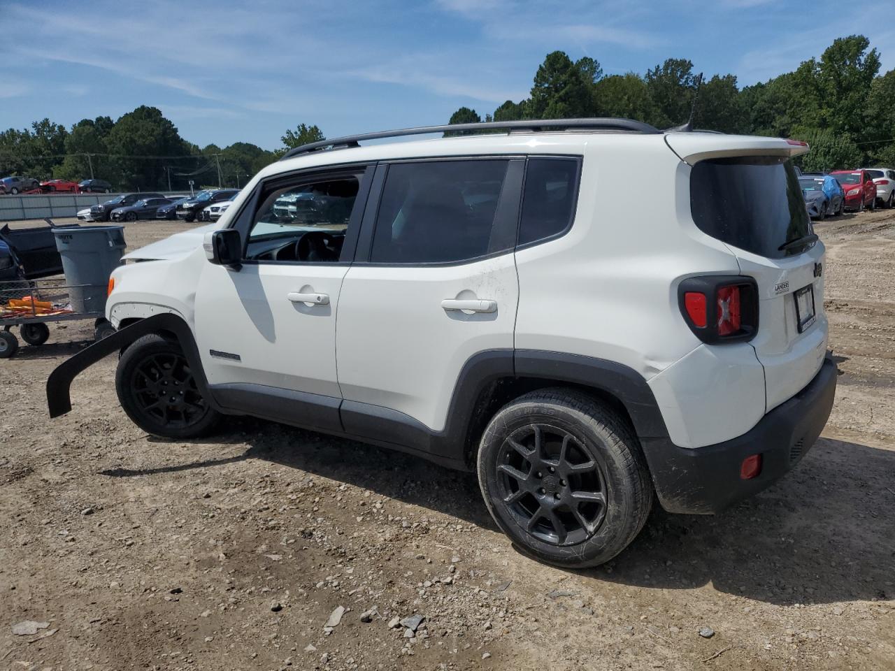 2020 JEEP RENEGADE LATITUDE photo 3