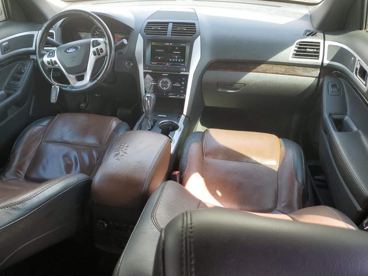 2015 FORD EXPLORER photo 22