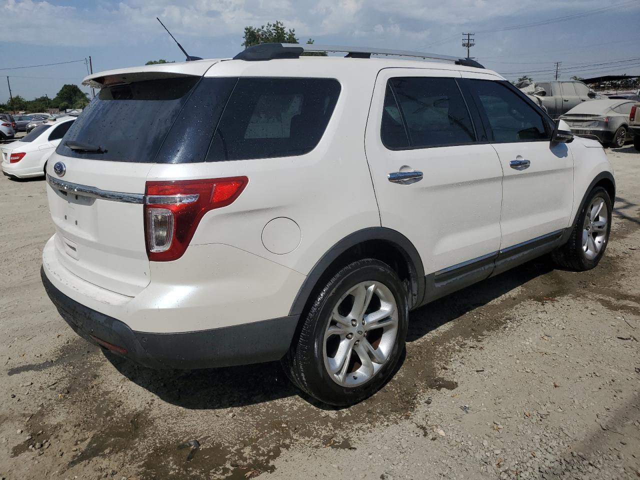 2015 FORD EXPLORER photo 7