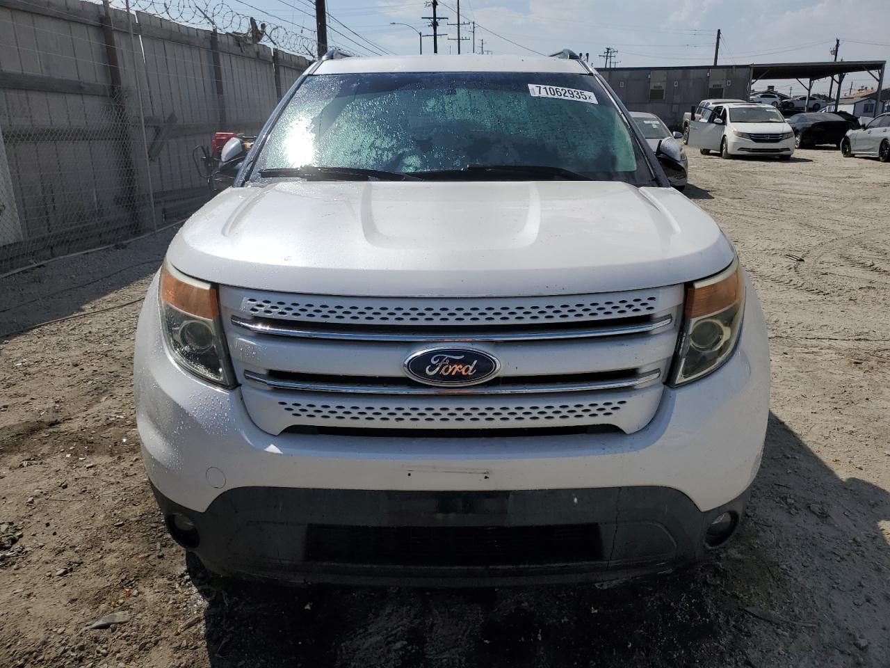 2015 FORD EXPLORER photo 13