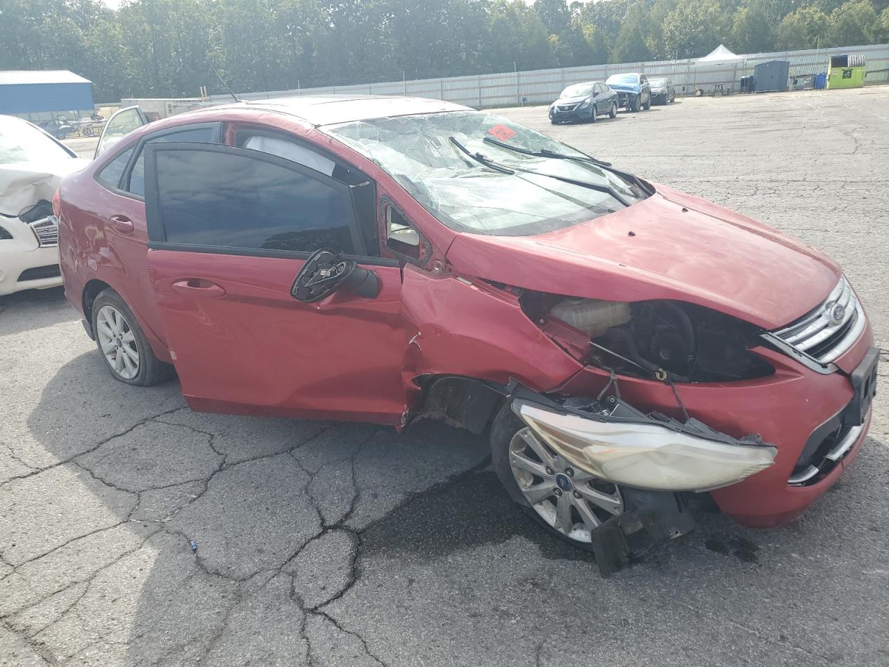 2011 FORD FIESTA SE photo 4