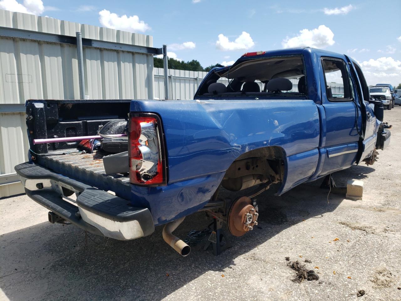 2004 CHEVROLET SILVERADO C1500 photo 7