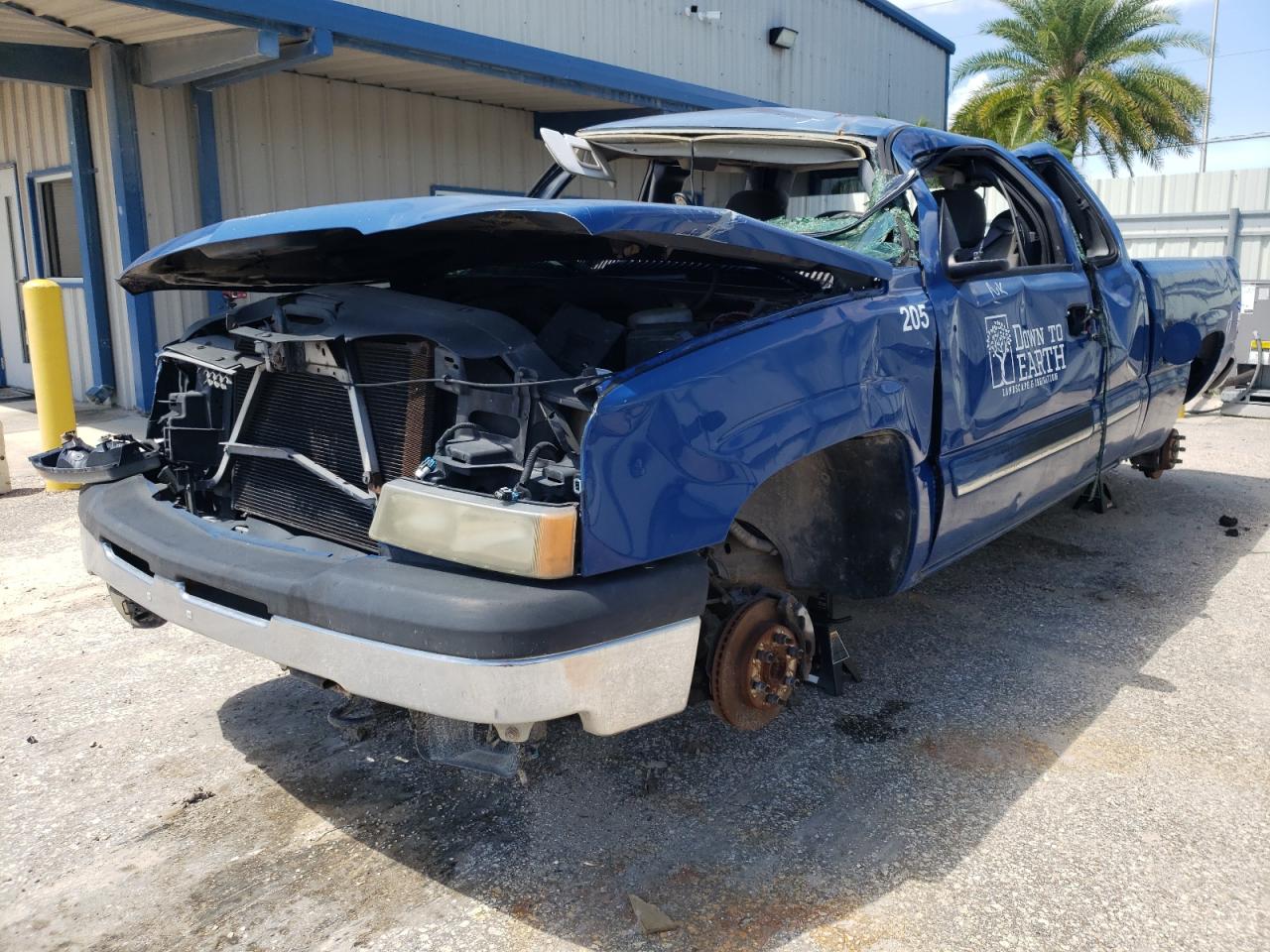 2004 CHEVROLET SILVERADO C1500 photo 3